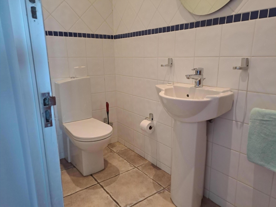 2 Bedroom Property for Sale in Strand North Western Cape